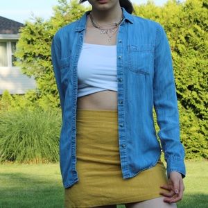 BLUE CHAMBRAY / DENIM BUTTON DOWN